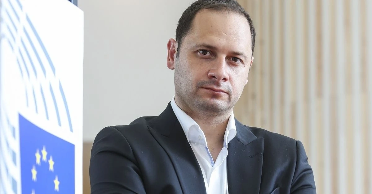 Евродепутатът Витанов: Зеленият сертификат изглежда вече безмислен