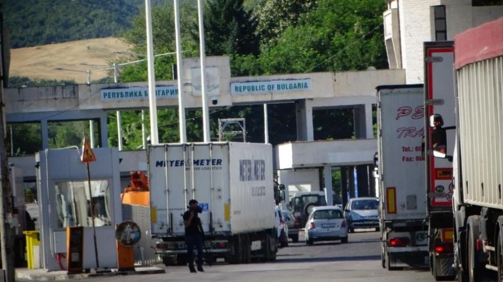 Гърците се завърнаха на пазар и туризъм в Петрич и Сандански 