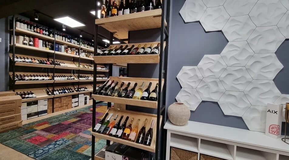 Винен бар Cellar 52 е ново място в София 