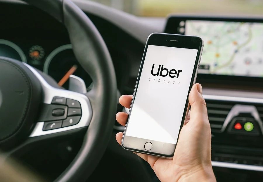 UBER навлиза във всички видове транспорт 