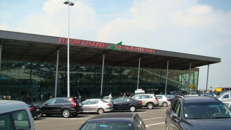 Полети до 8 дестинации тръгват от летищата в Пловдив, Варна и Бургас