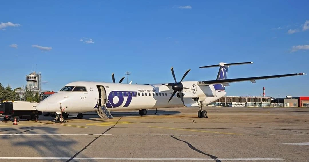 Полската LOT вече лети и до Бургас
