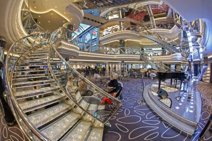 Круизната компания MSC обяви намаления до 50% за пътувания през август