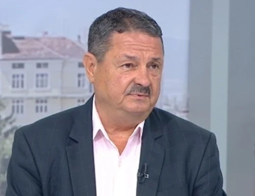 Проф. Рачев: Очаква ни топло време през целия август