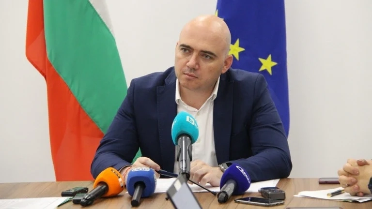 Илин Димитров: Хотелиерите ще си получат парите за бежанците 