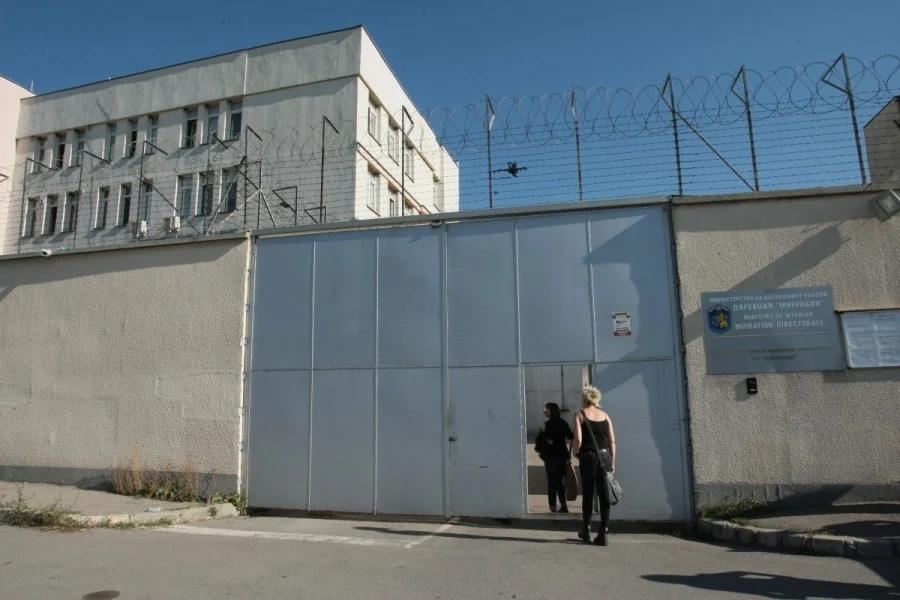 Юнайтед травъл Ейджънси ще обслужва дирекция Миграция за самолетни билети 