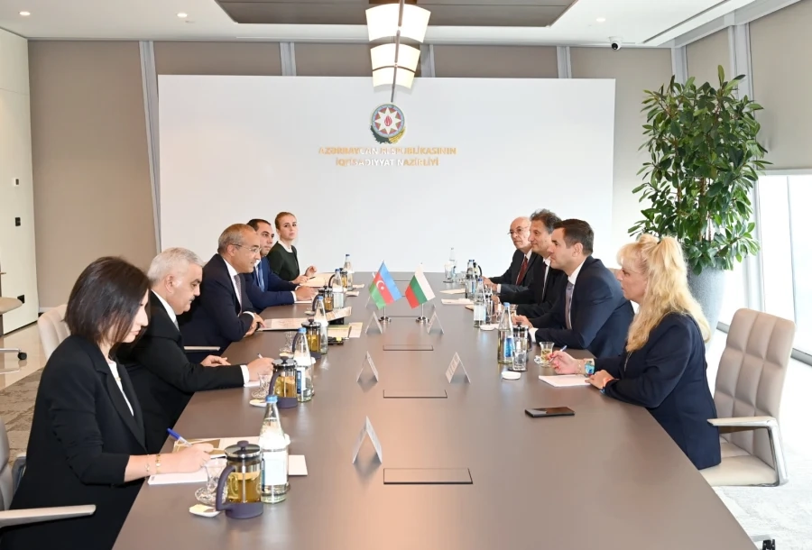 Възстановяват директната самолетна линия между Баку и София
