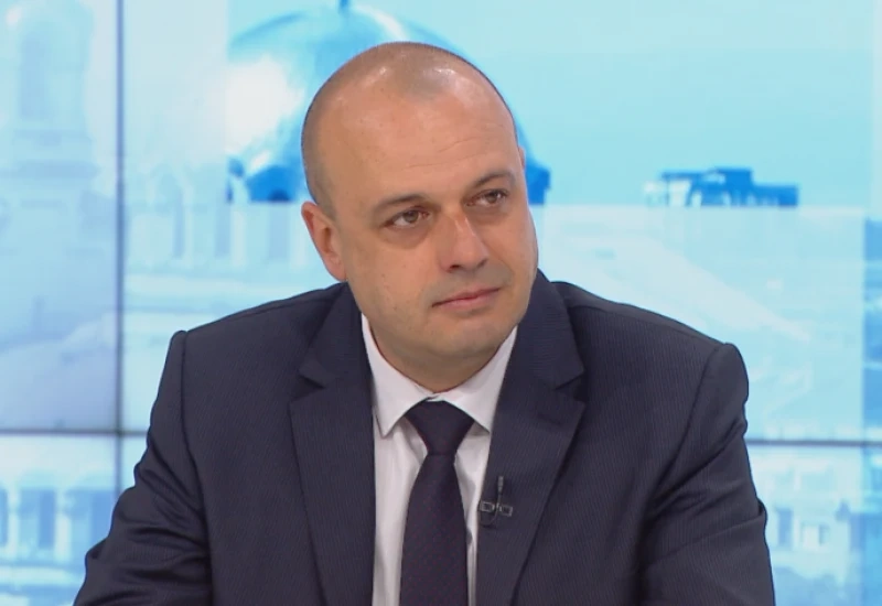 Ресторантьорите скочиха на бившия министър на туризма Христо Проданов