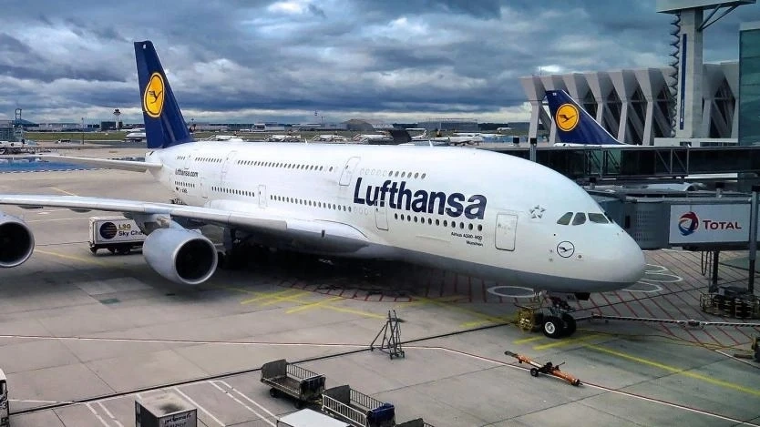 Lufthansa удвои прогнозата за печалбата си през 2022 г. благодарение на ръста на резервациите