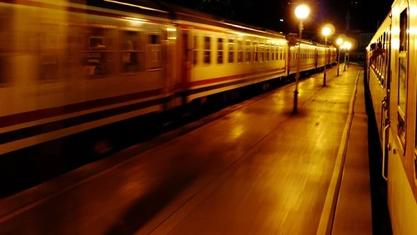 Гардиън: Нощният влак София-Истанбул предлага незабравимо пътуване