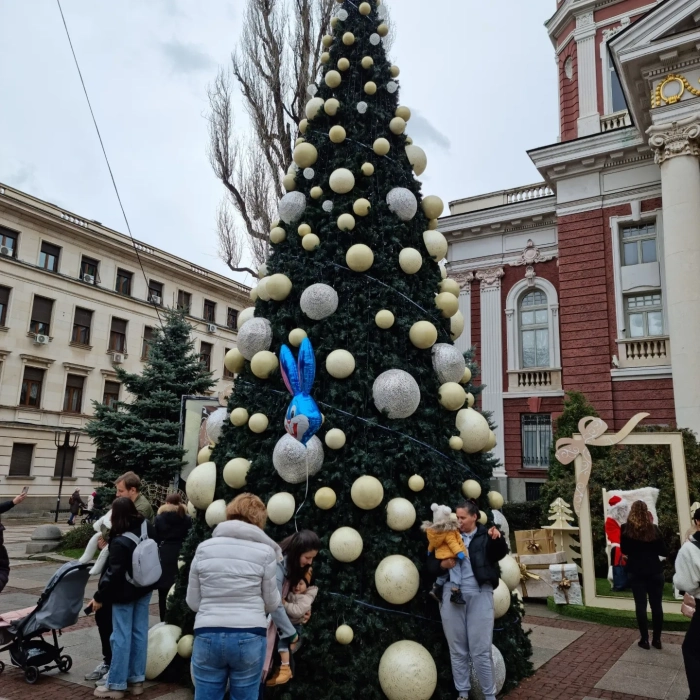 Коледният дух завладява София 