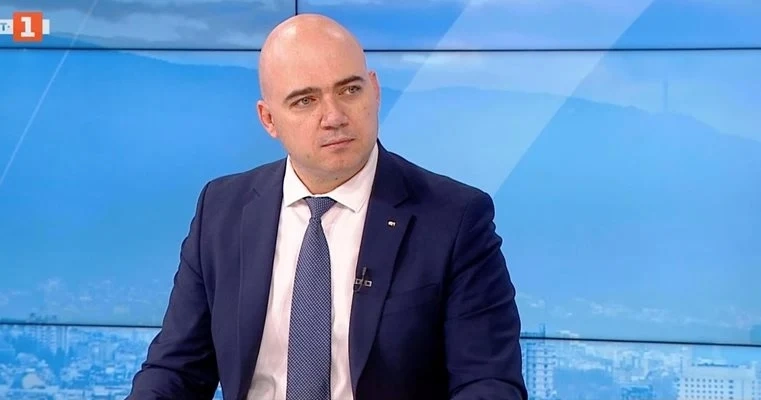 Илин Димитров: Ние сме едно от малкото министерства, които вкарват пари в бюджета