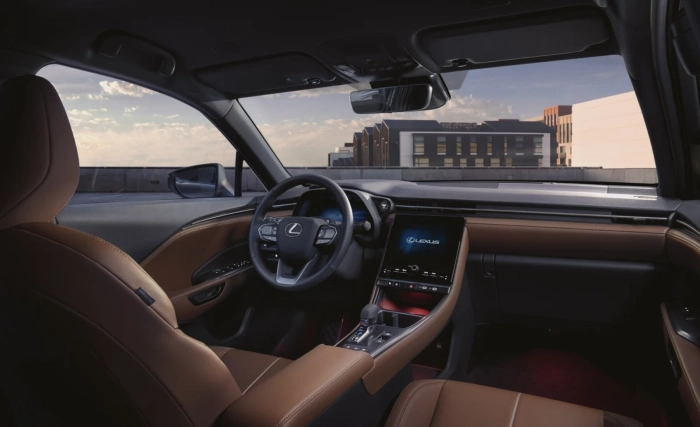 Световна премиера на новия Lexus LBX