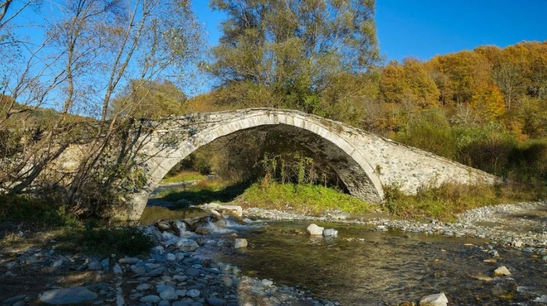 Легенда за черна змия води туристи в Сатовча