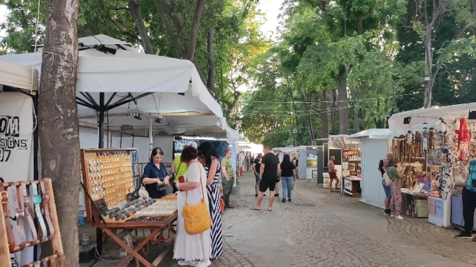 По-слаб юни за туристическия бранш в Созопол
