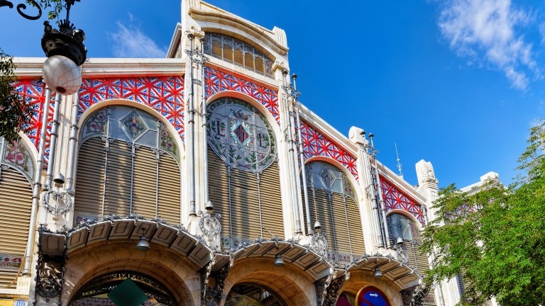 В кои страни в Европа ще се плащат нови туристически такси от 2024 г.