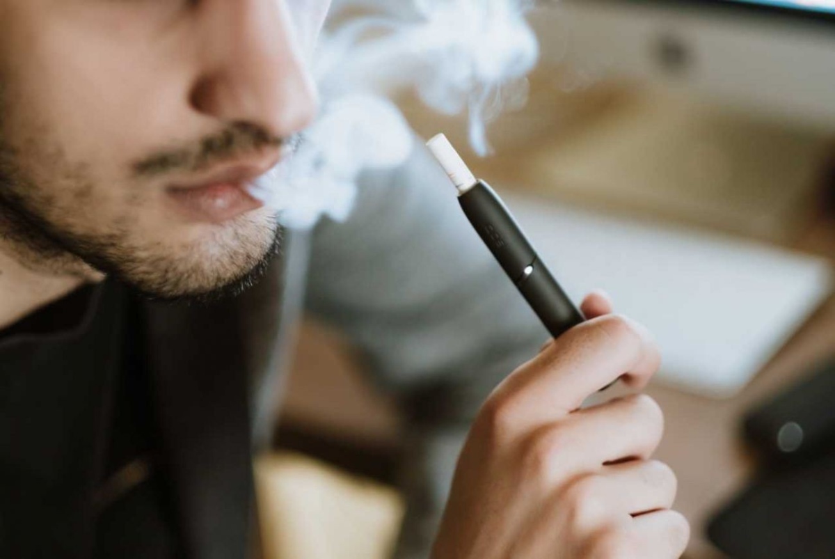 Съдът разреши употребата на IQOS в барове и ресторанти