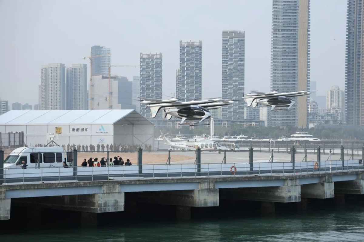 Въздушното такси на AutoFlight извърши първия междуградски eVTOL полет над Китай
