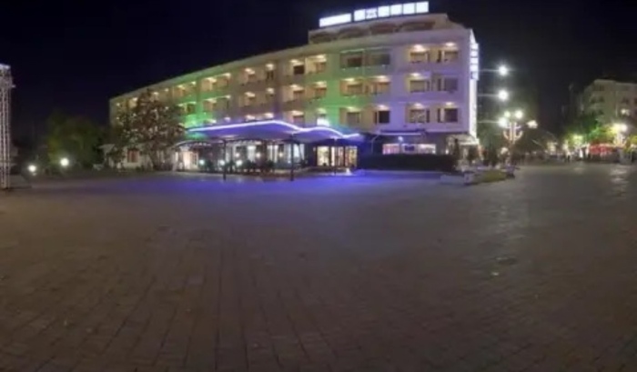 Кметът на Варна предлага хотел Одесос да получи статут на паметник на културата