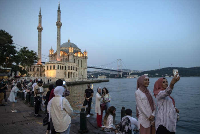 Турция пред голям проблем относно очакваните 60 милиона туристи