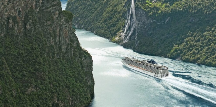 Ocean Travel предлага обиколка на норвежките фиорди през юни