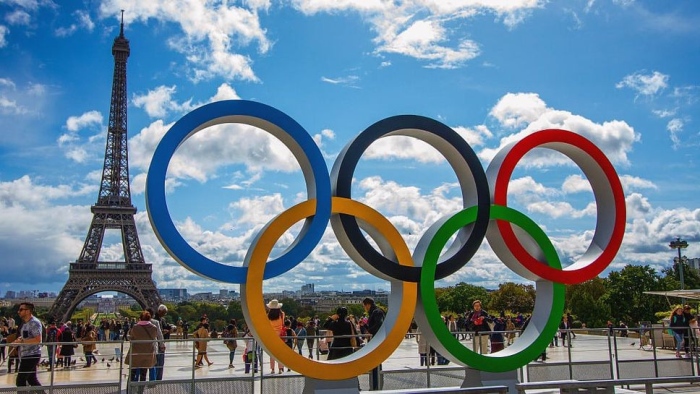 Олимпийските кръгове ще красят Айфеловата кула
