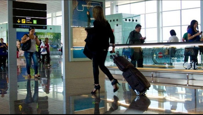 Пътуванията на българите в чужбина през март са нараснали с почти 20%