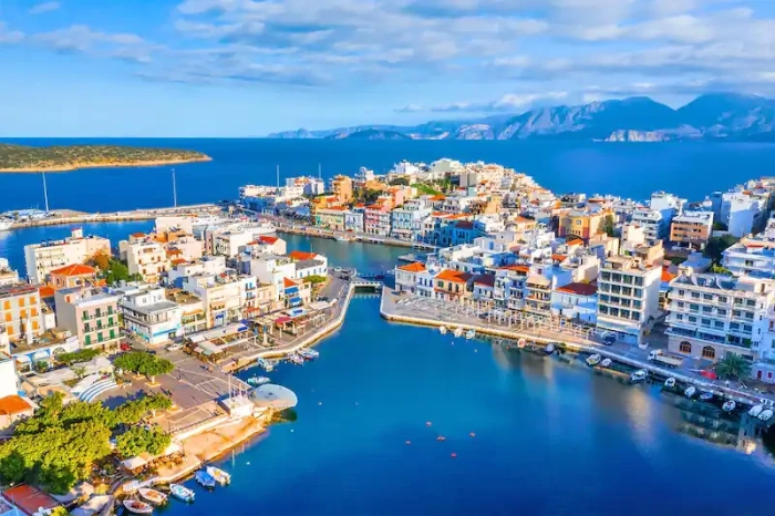 ТЕЗ Тур предлага почивки на Крит от София и Варна