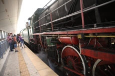 Ретро парни локомотиви се връщат на релсите във Виетнам