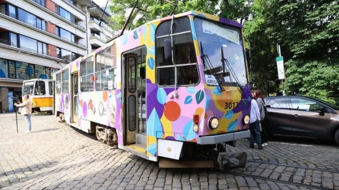 Приказен трамвай тръгва по линия номер 10 в София 