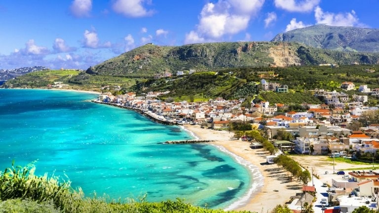 Стартират програмите за почивка на остров Крит
