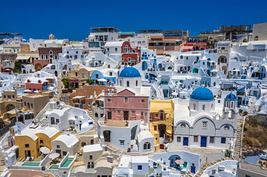 И Гърция срещу прекомерния туризъм: Ограничава круизите до най-известните си острови