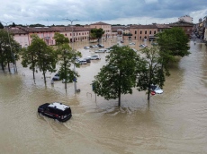 Външно министерство: Обявен е червен код за наводнения в Емилия-Романя в Италия 