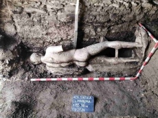 Над 2 метра статуя – вероятно на Хермес, е открита в Хераклея Синтика край Петрич