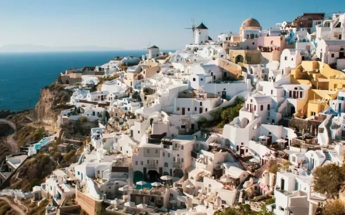 Гръцките острови са изправени пред водна криза в пика на туристическия сезон 