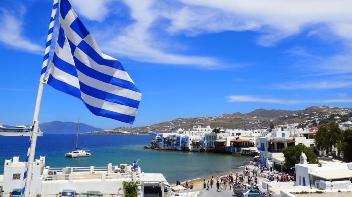 Гръцките острови са изправени пред климатична криза в пика на летния сезон