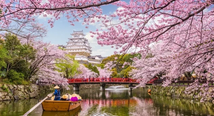 Делта турс предлага уникално пътуване из Япония с посещение на World Expo 2025 и фестивала Сакура