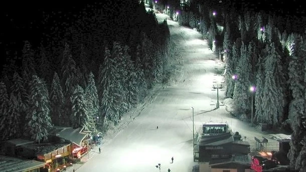 Курортът Мальовица отваря нощното каране на ски 