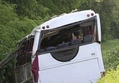 Автобус с 30 пътници катастрофира в Шабла