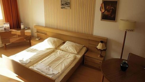 Приходите от нощувки с 13.6% ръст на годишна база през март