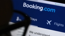 Швейцария нареди на Booking да намали комисионите си
