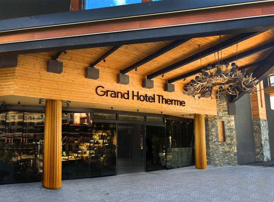 Grand Hotel Therme: Идеалното място за пълна почивка