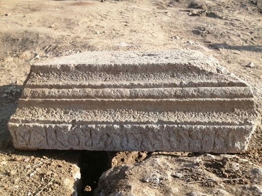 Откриха уникален надпис Гробница на Херодор в Хераклея Синтика