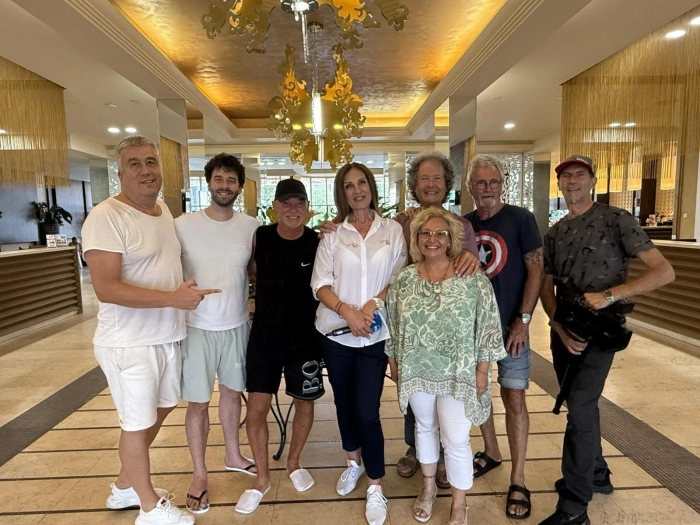 Smokie релаксират в Barceló Royal Beach преди грандиозните концерти в България