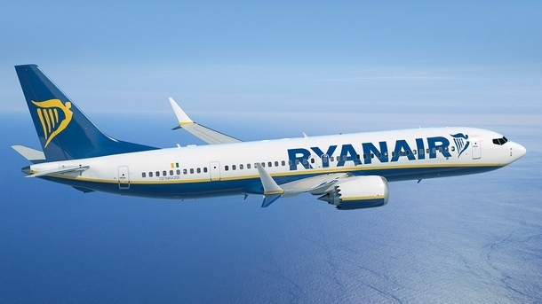 Ryanair спря дейността си на още три летища във Франция заради астрономически данък