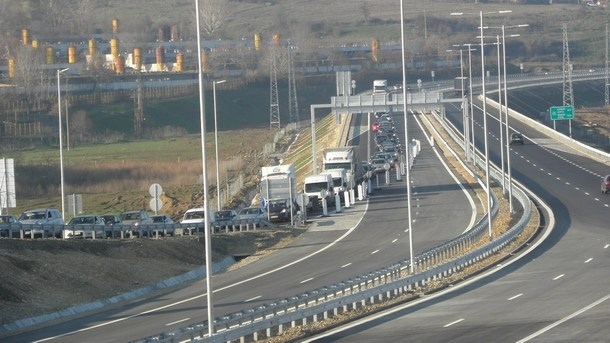 Ограничават движението по АМ Струма до 8 август