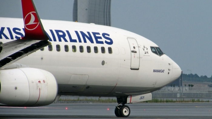 Turkish Airlines забраняват преносими смарт устройства с несменяеми литиеви батерии на борда