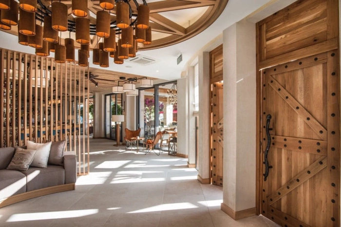 Хотел BLU BAY в Созопол и ресторанти BOCA GRANDE спечелиха шест отличия от WORLD LUXURY AWARDS 2025