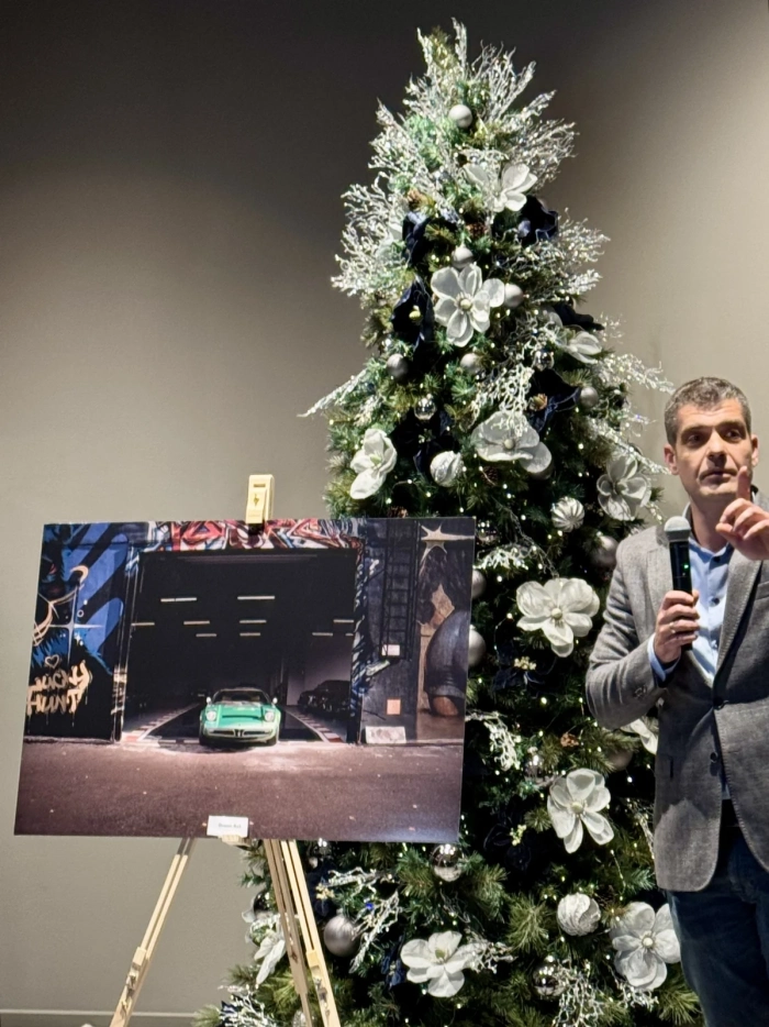 Deus Ex Machina в Auto Italia, София: когато изкуството натиска газта към надеждата