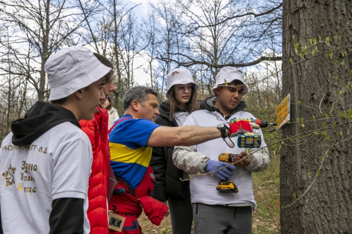 Алеята на свободата е възстановена в местността Оборище